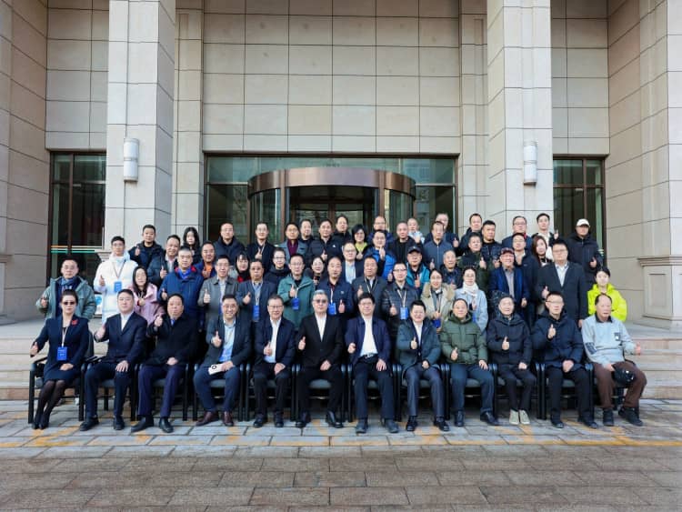 格瑞乐环保王贵军出席第三届室内环境企业发展大会，共探行业发展新路径